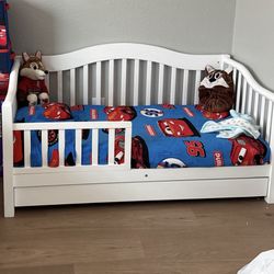 Toddler Bed With Mattress