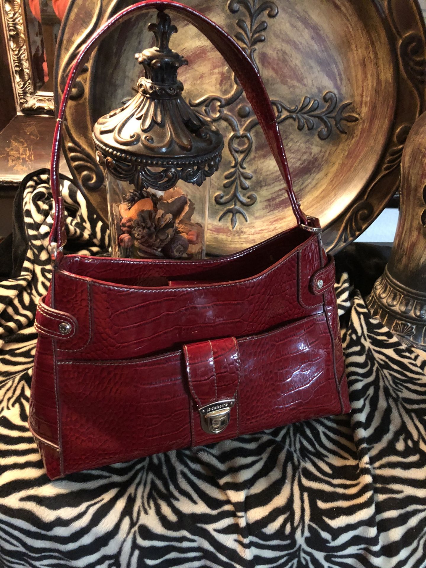 Liz Claiborne Purse for Sale in San Antonio TX OfferUp