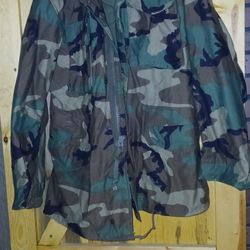 Military Issue Jackets And Duffle Bags