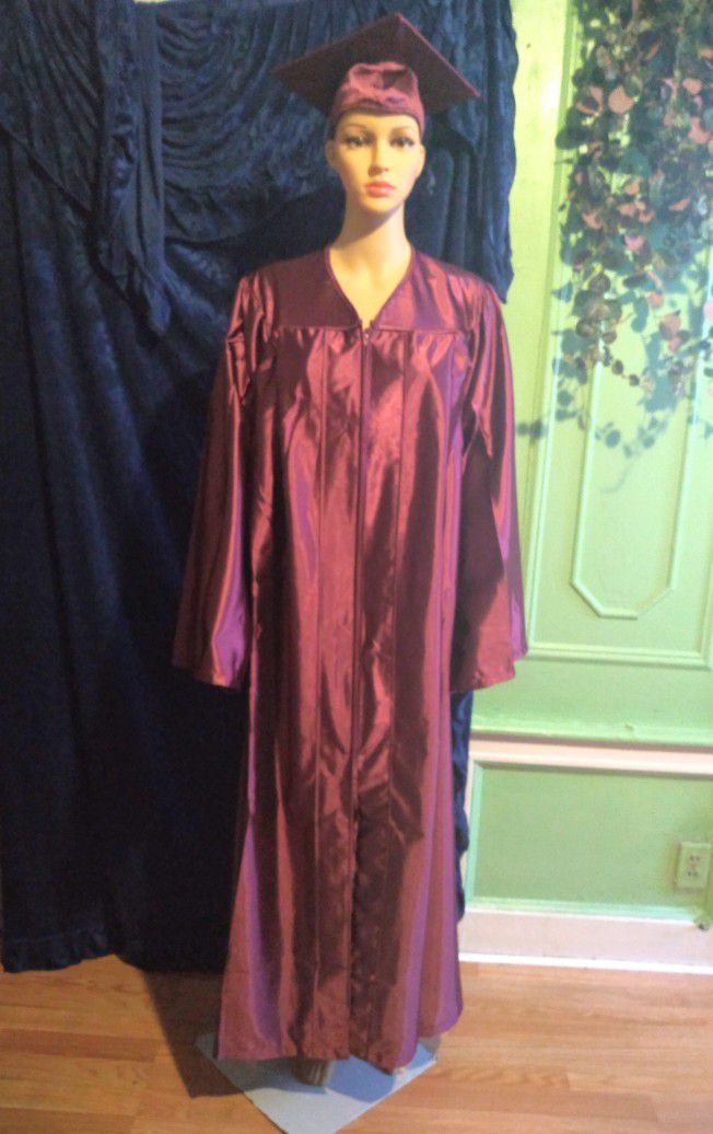 Unisex Burgundy Graduation Gown.