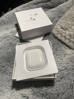 Apple AirPod Pros Gen 3 Brand New