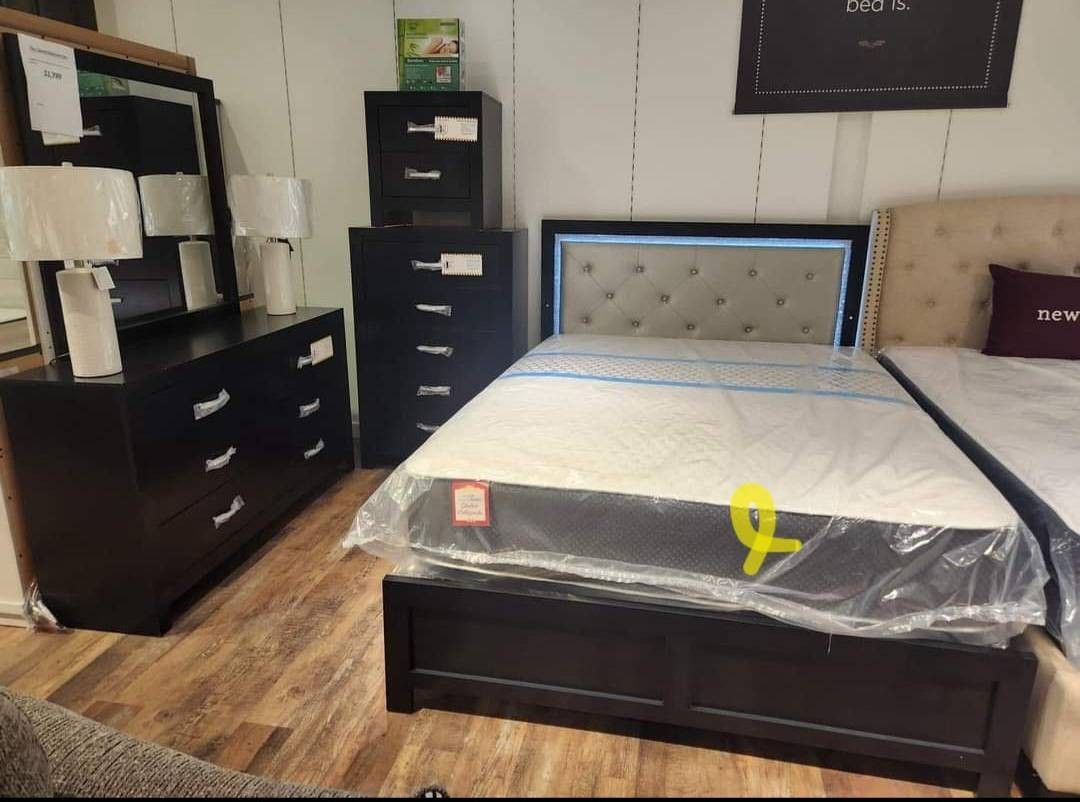 Black Led Panel Bedroom Set/Dresser, Mirror, Nightstand, Bed// Mattress Sold Separately