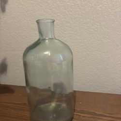 vase