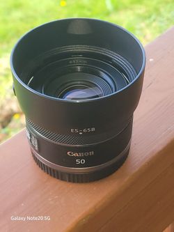 Canon RF50mm F1.8 STM Lens, Mirrorless Lens, Fixed Focal Length, Compatible with EOS R Series Mirrorless Cameras, Compact, Lightweight Design, Portrai