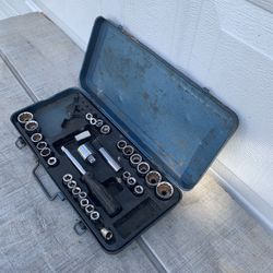 Vintage Socket Wrench Set 30+ Pieces Tool  Blue Metal Case 12”x5.5” Rustic Decor