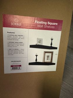Floating square shelves