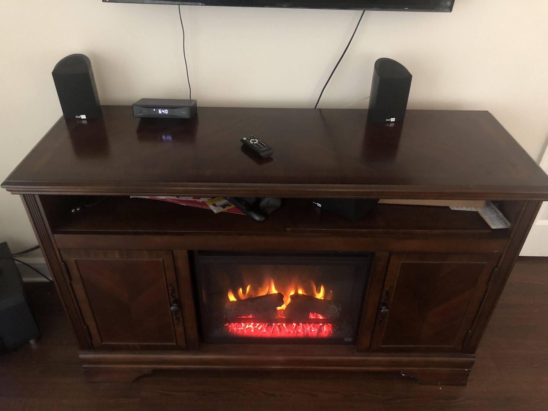 Fireplace / Heater