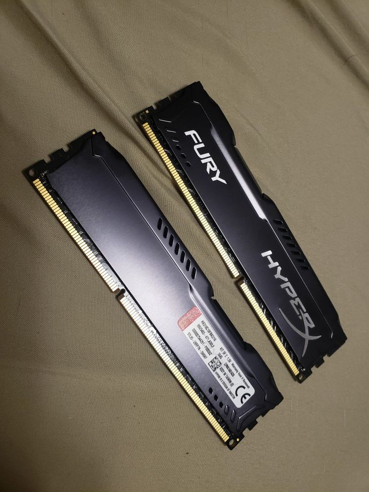 Kingston HyperX Fury 16GB RAM Kit 1866mhz DDR3 (8GBx2)