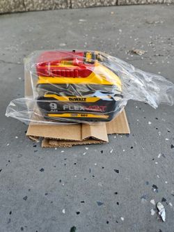 Dewalt flexvolt 60v battery 9.0