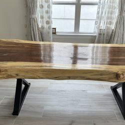 Live Edge Dining Table 