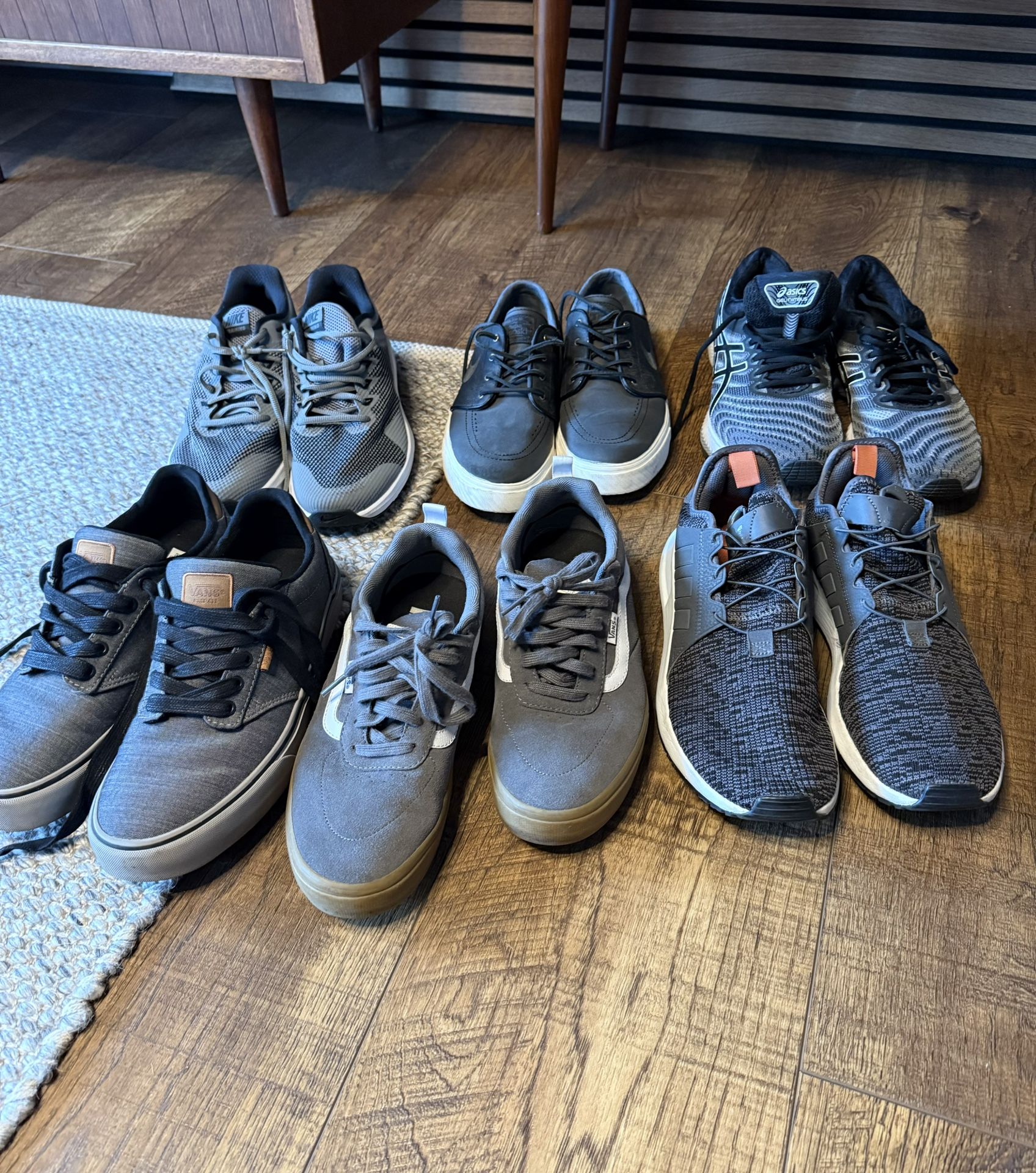 Men’s Shoes Size 8 To 9.5 Prices Vary