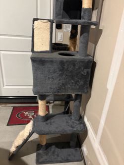 Cat tree