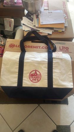 TRADER JOE’S TOTE BAG