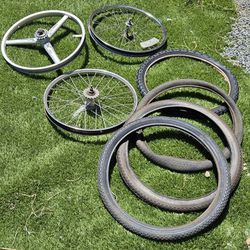 Tires and rims,for vintage schwinn,muscle bike