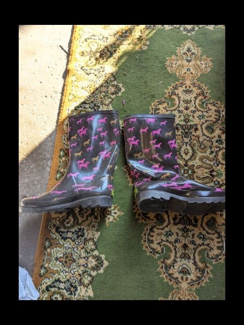 BRAND NEW SIZE 9 WESTERN CHIEF RUBBER BOOTS