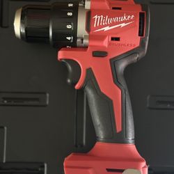 Milwaukee M18 18V Lithium-lon Brushless Cordless 1/2 in. Compact Drill/Driver (Tool-Only)