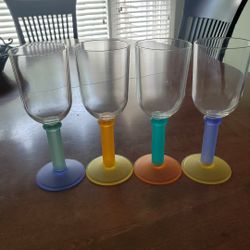 Colorful Stemmed Plastic Wine Glasses -Set Of 4