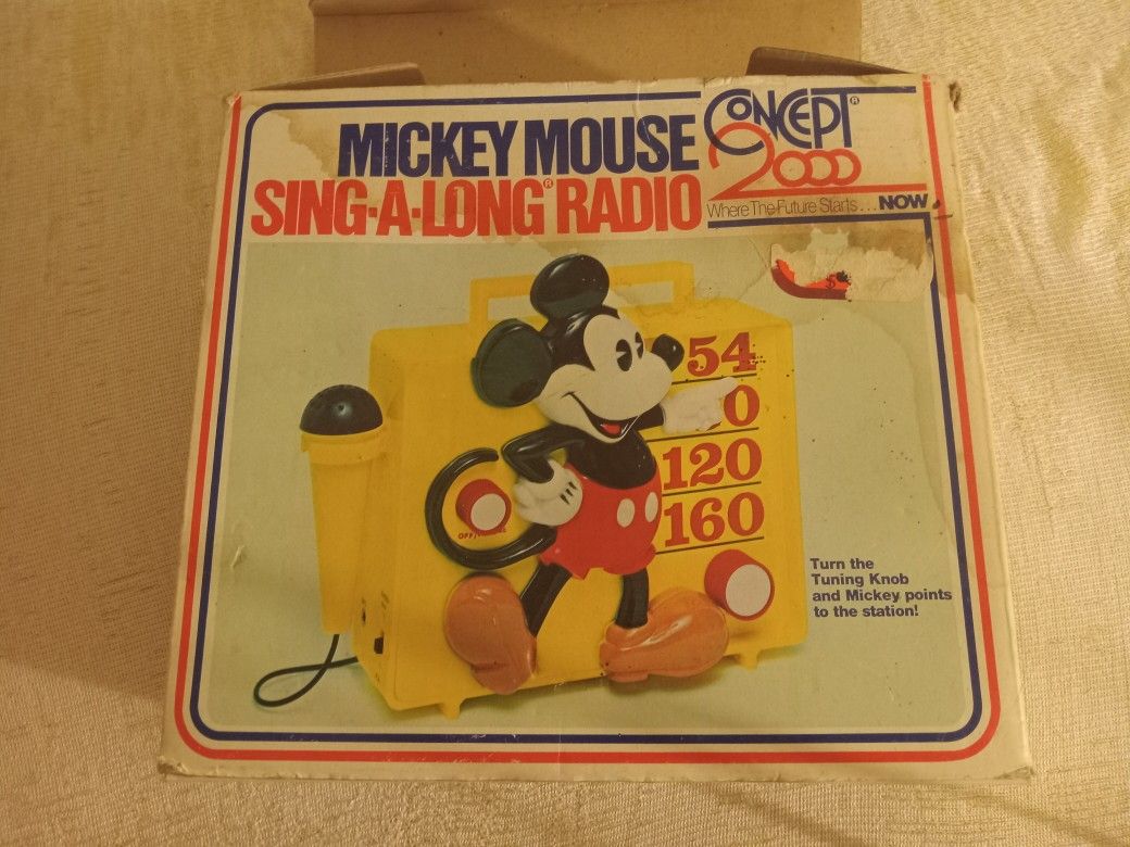 Collectors Micky Mouse Radio VINTAGE Never Used