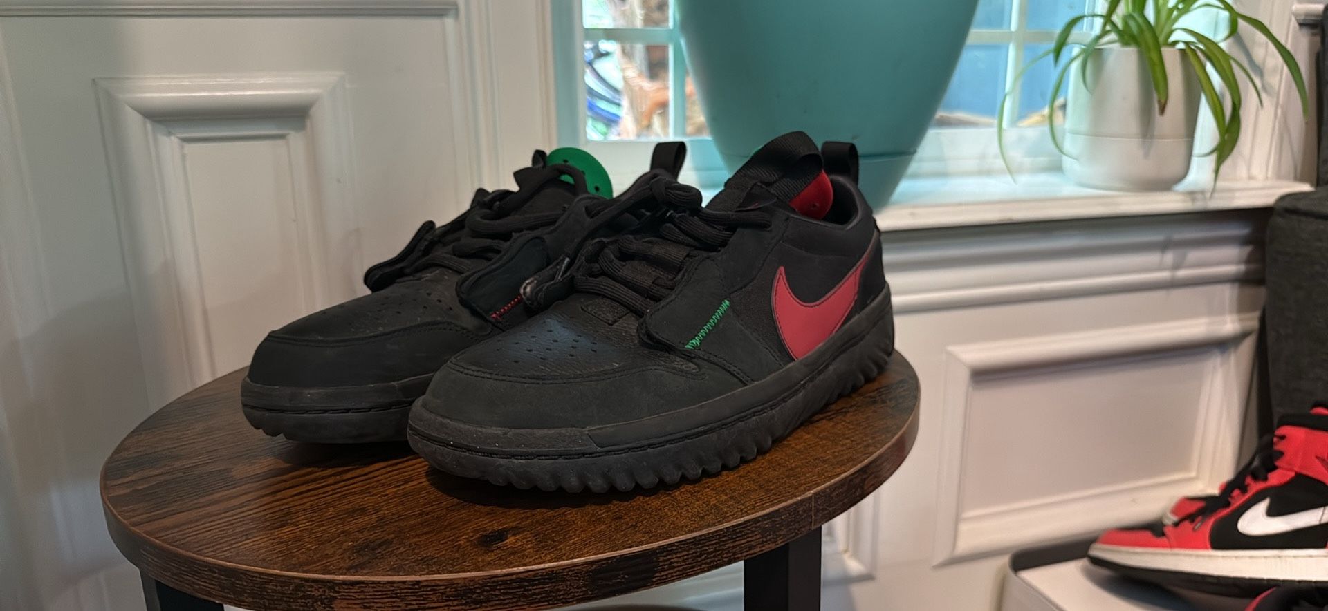 Nike SIZE 12 OBO 