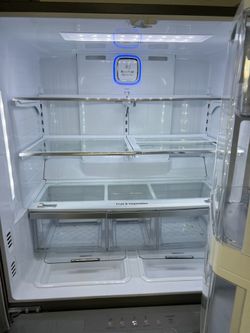 LG stainless steel french door refrigerator   -free delivery -120 day warranty
