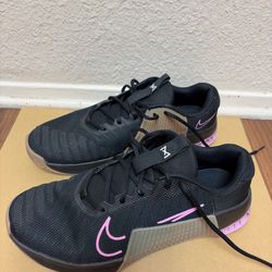 Nike Metcon 9 - Size 11.5 Mens