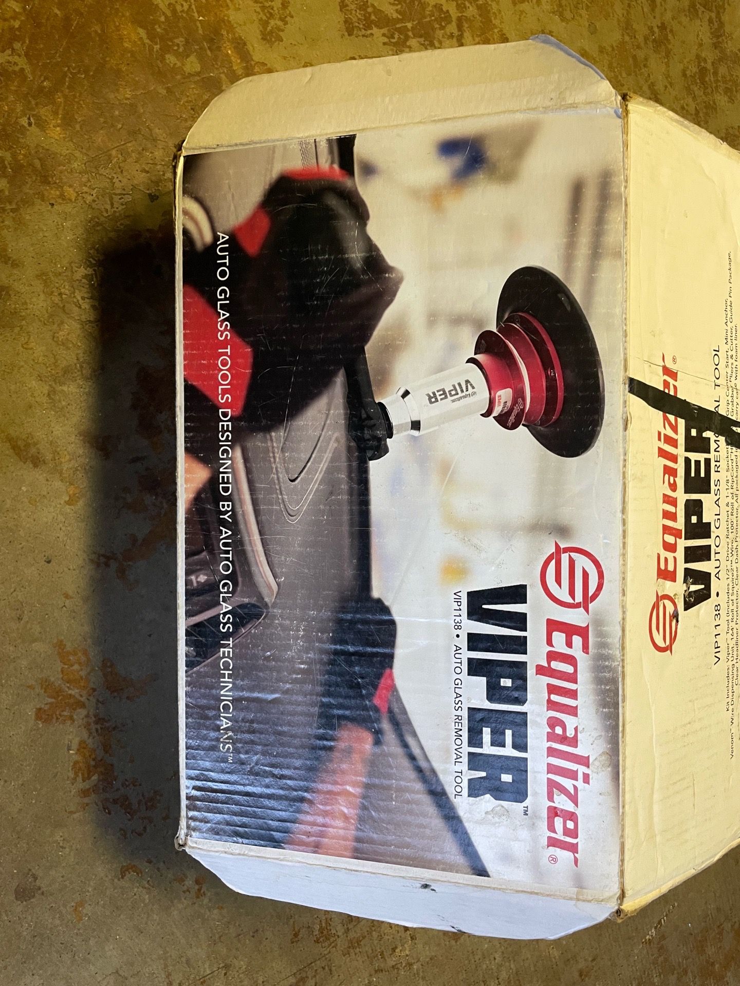 Equalizer viper auto glass removal kit