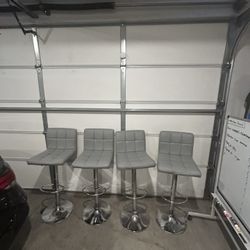 Bar Stools 