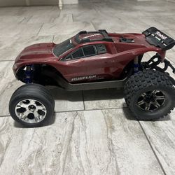 Traxxas Rustler 4x4