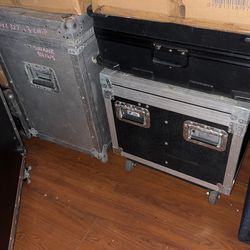 Speakers Cases And Mixer Cases 