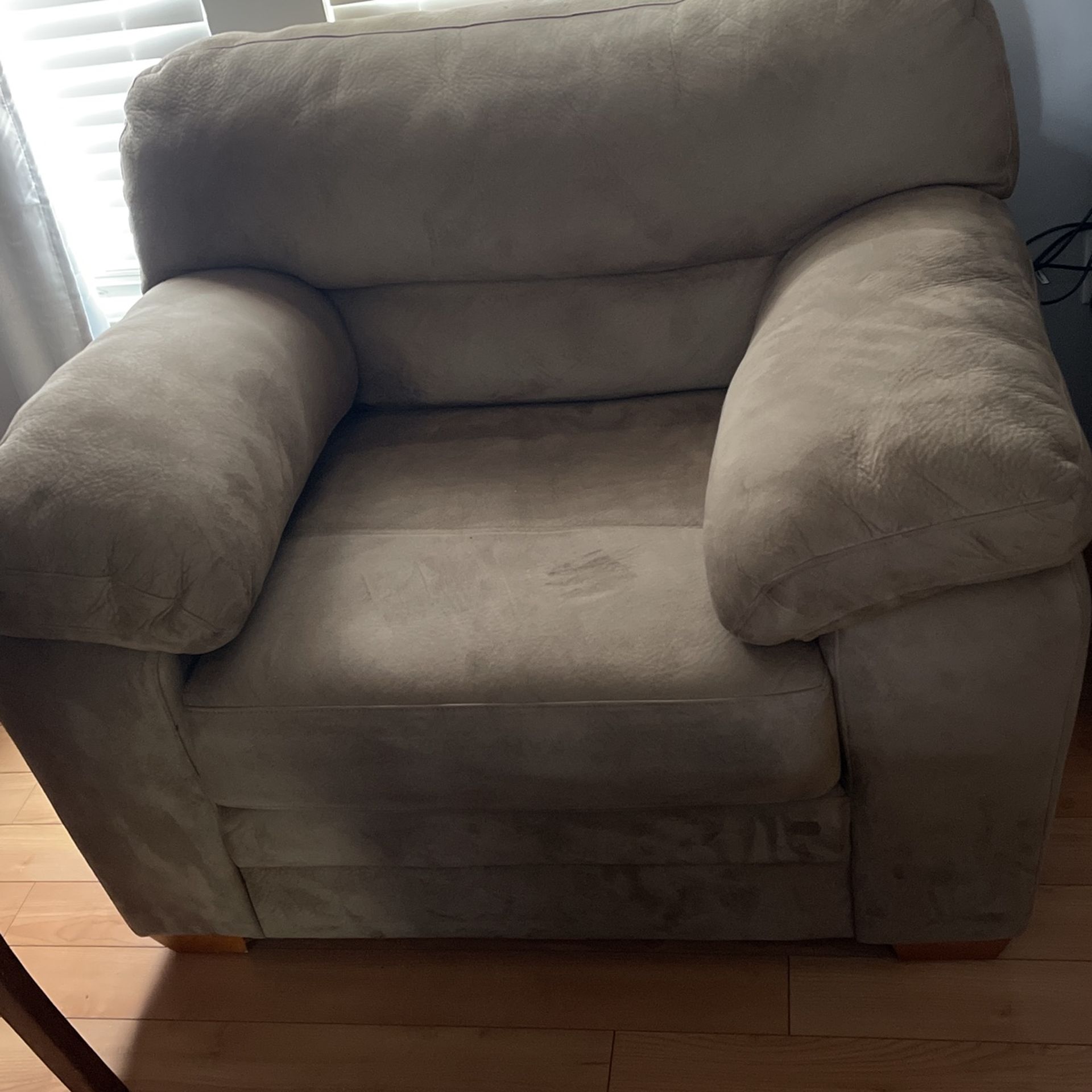 Living Room Set 
