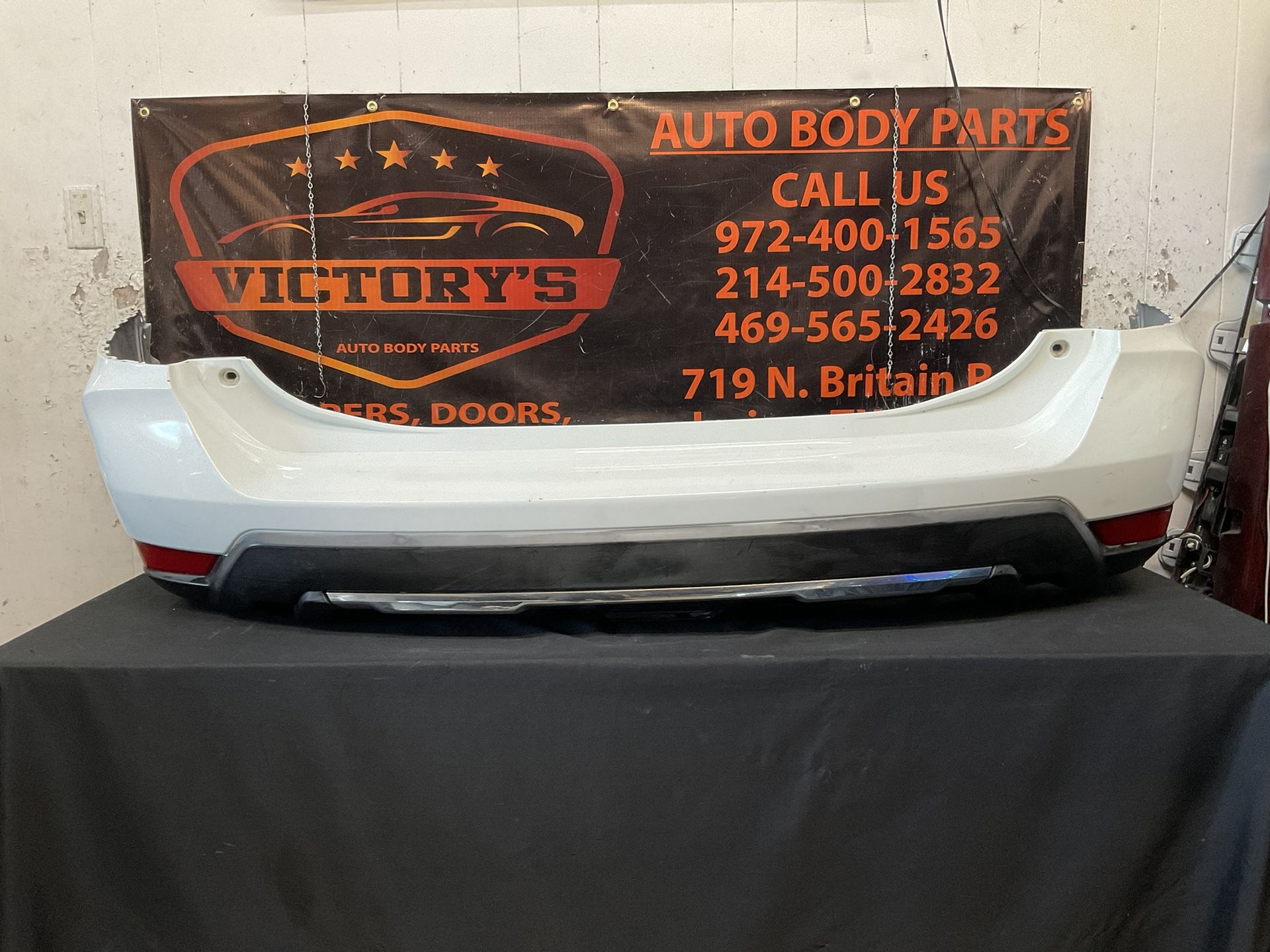 NISSAN ROGUE 2017-2019 REAR BUMPER OEM