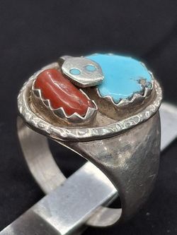 Gents Tourquise & Red Coral Silver Snake 12 Ring Size 15.3 Grams 