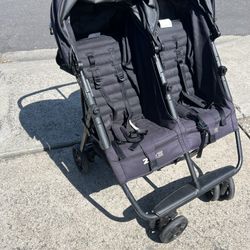 Zoe Twin Lightweight Double Stroller