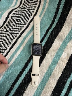 Apple Watch SE 2nd Gen GPS 