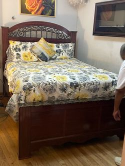 5 Piece bedroom set