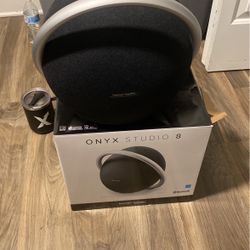 Harmon kardon Bluetooth Speaker 