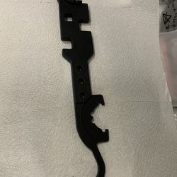 SPANNER WRENCH GOOD FOR MANY THINGS