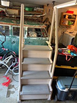 Above ground or in ground pool stairs sturdy and heavy duty