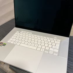 ASUS - ROG Zephyrus G16 16" OLED QHD 240Hz Gaming Laptop - AMD Ryzen AI 9 HX - 32GB RAM - NVIDIA RTX 4070 - 2TB