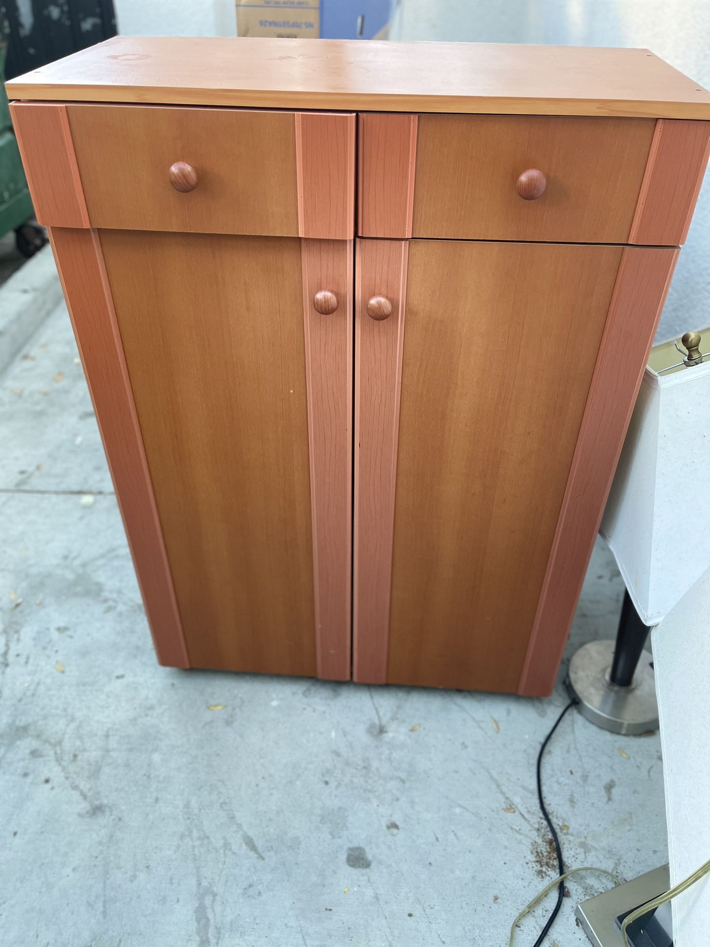 Cabinet Dressers