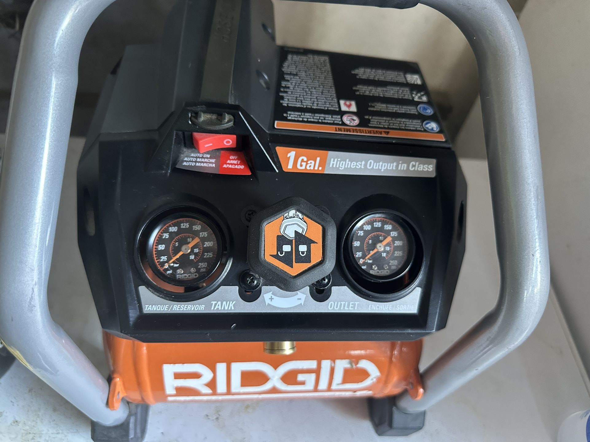 Rigid 1 Gallon Air Compressor