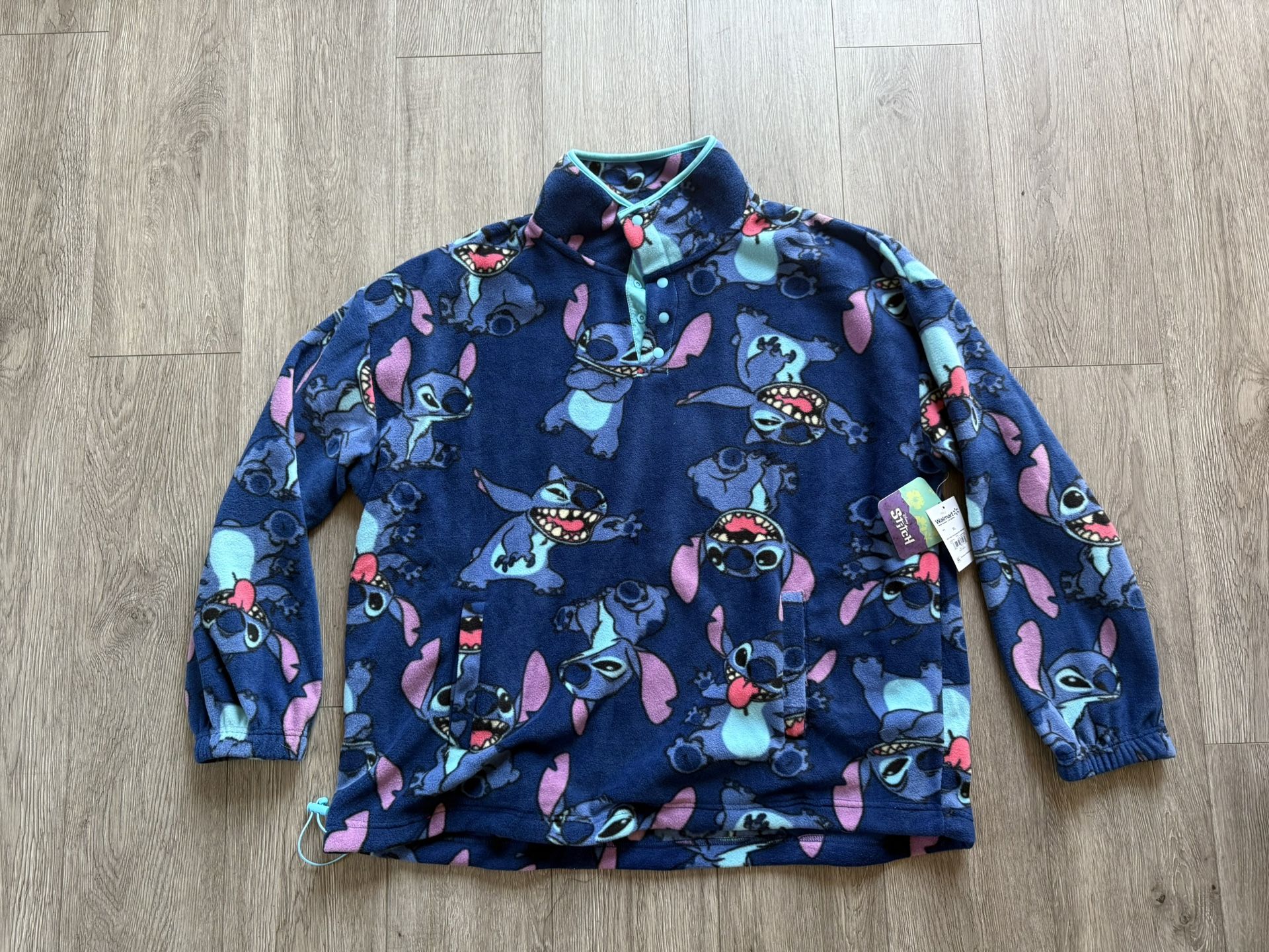 Lilo & Stitch Men’s Polar Fleece Sweatshirt XL