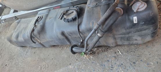 00 7.3l fuel tank