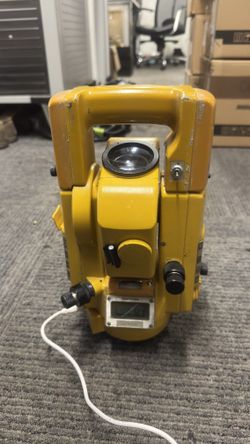 TopCon GTS-3 Survey Station 
