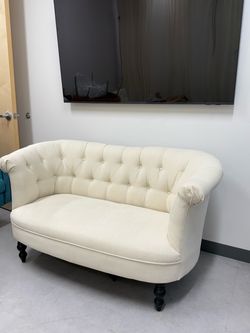 Cream Tufted Loveseat Settee
