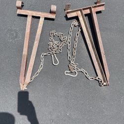 Metal Ladder Jacks Set