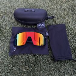 Oakley Sutros