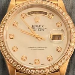 Presidential Rolex 18k With Diamonds