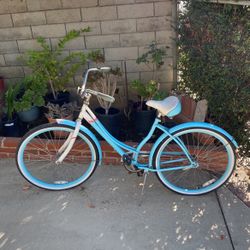 Schwinn Cruiser Bike