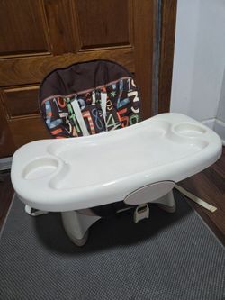 Baby dining chair